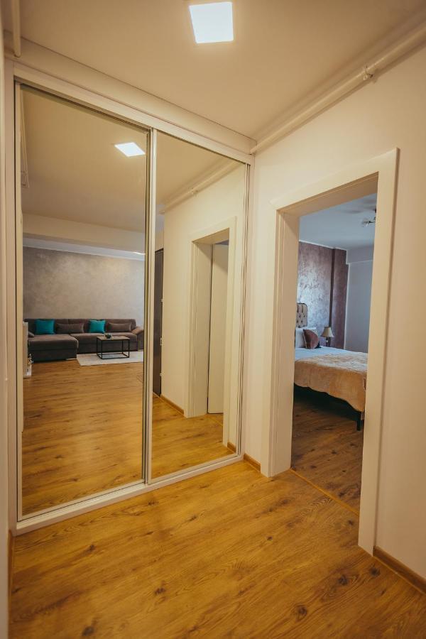 View Apartament Tulcea Exterior foto